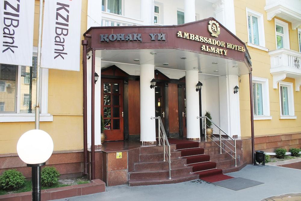 Ambassador Hotel Almaty Exterior photo