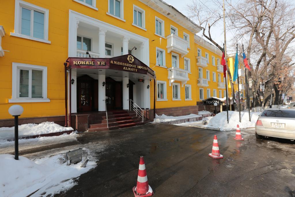 Ambassador Hotel Almaty Exterior photo