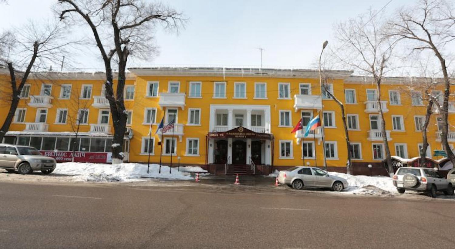 Ambassador Hotel Almaty Exterior photo