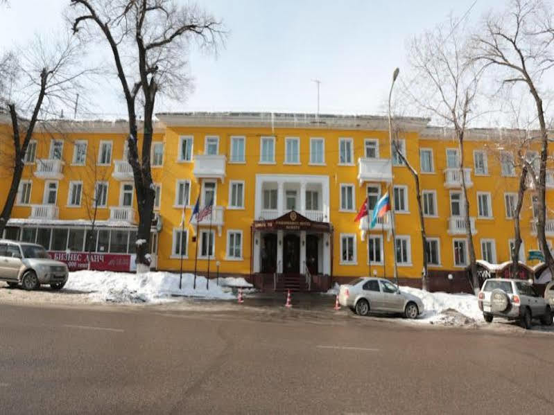 Ambassador Hotel Almaty Exterior photo